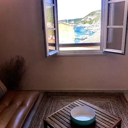 Apartmán D34 - T3-les Hauts Du Port-parking-clim-wifi-50m Du Port